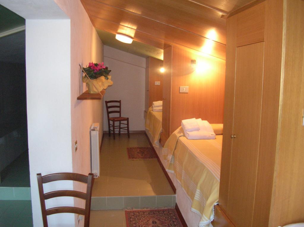 Agriturismo Le Pianore Montespertoli Quarto foto